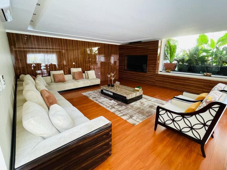 889c2005 ea6f 4615 bd66 794873321219 768x576