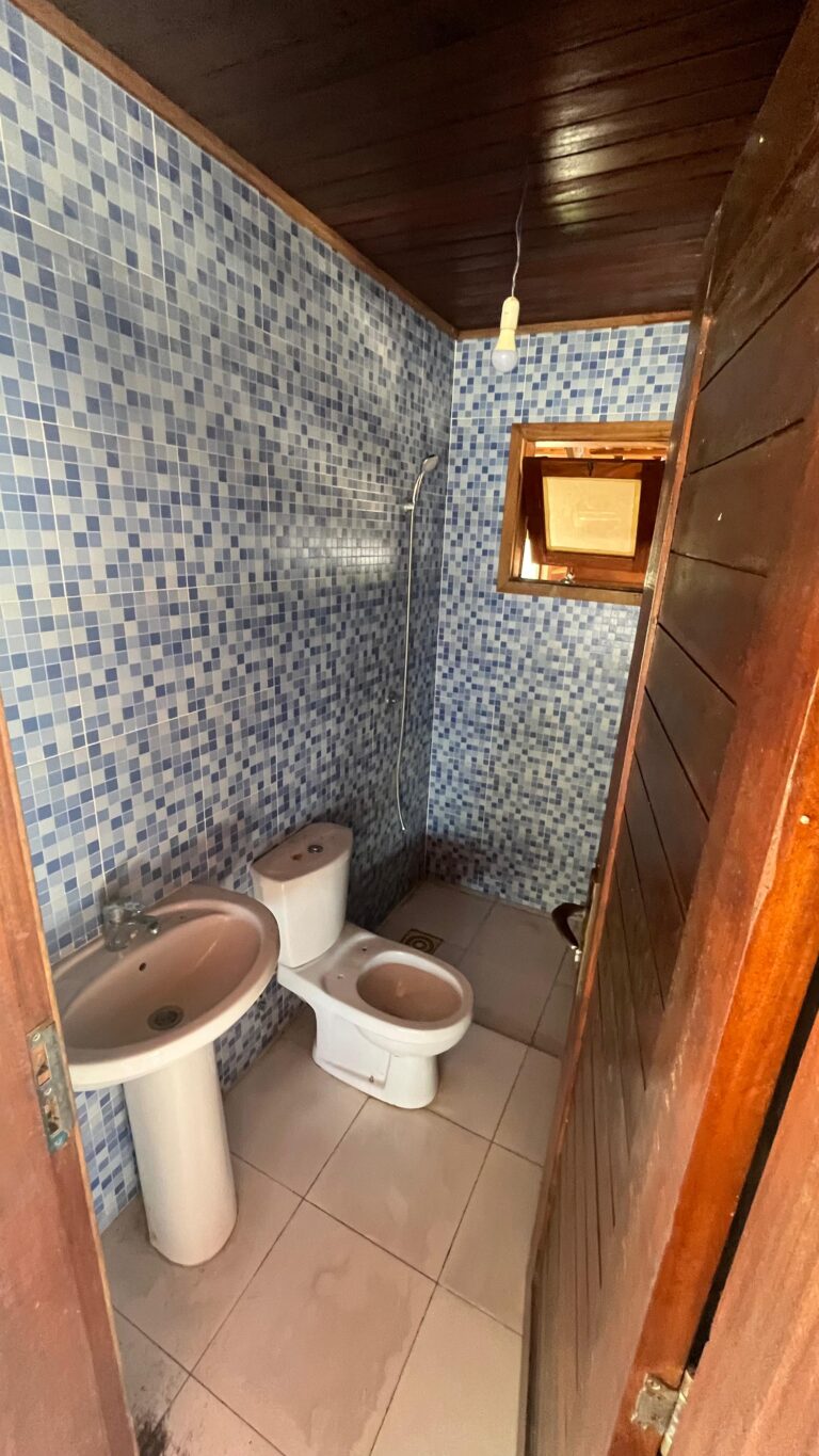 f06fc9c3 bb44 47fc b693 d1c01e09885b 768x1365