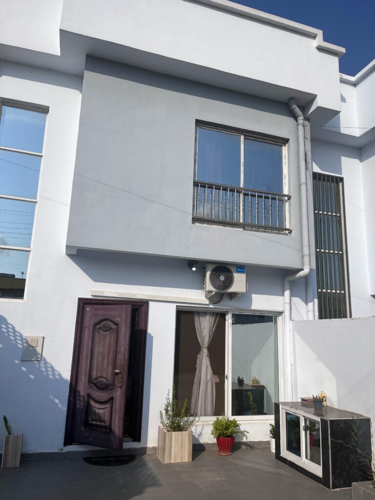 5c641b2d fed6 4dda aa50 44320cb1a293 768x1024