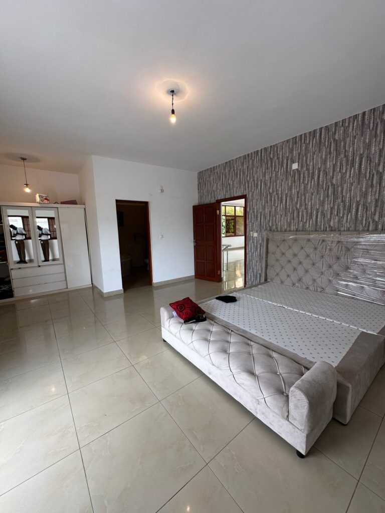 WhatsApp Image 2025 07 04 at 23.06.44 768x1024