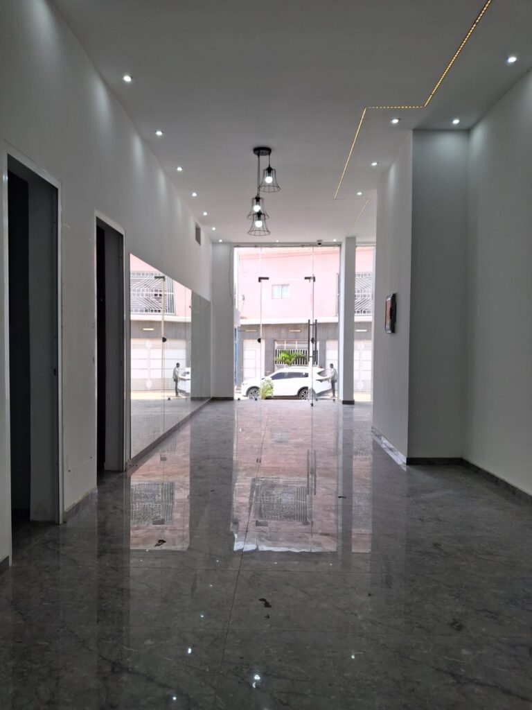 7b2113b6 cd77 4e1a 9038 0f938cf0bf41 768x1024