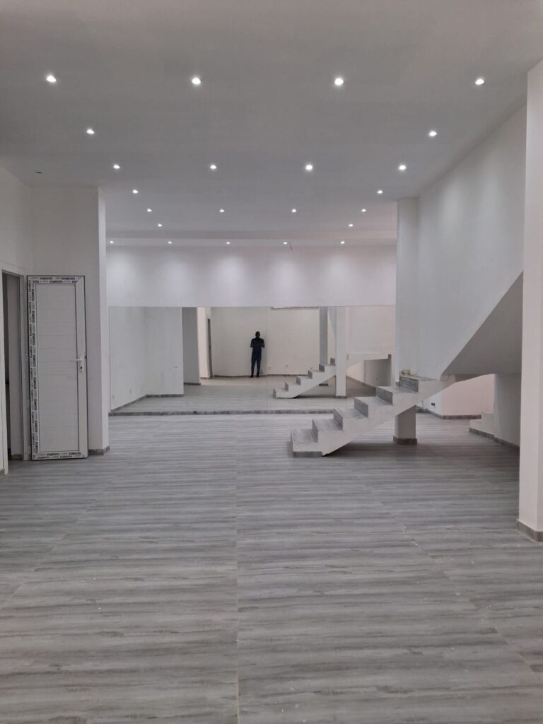 8c2b7259 ed99 4a76 9b1c fa0029d97854 768x1024